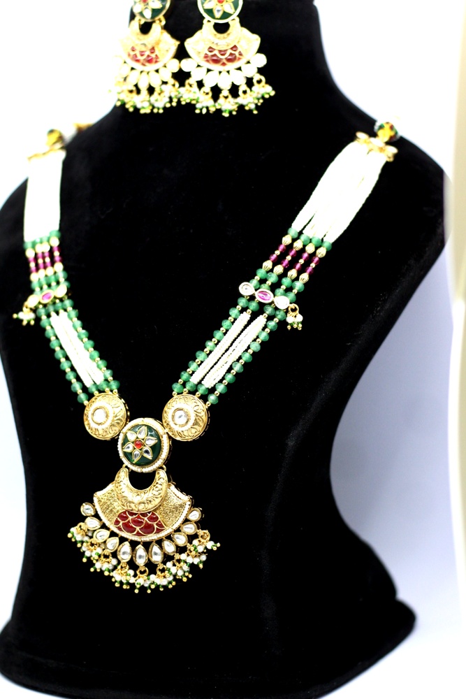 Stylish oxidised silver-tone jhumka - Image 3
