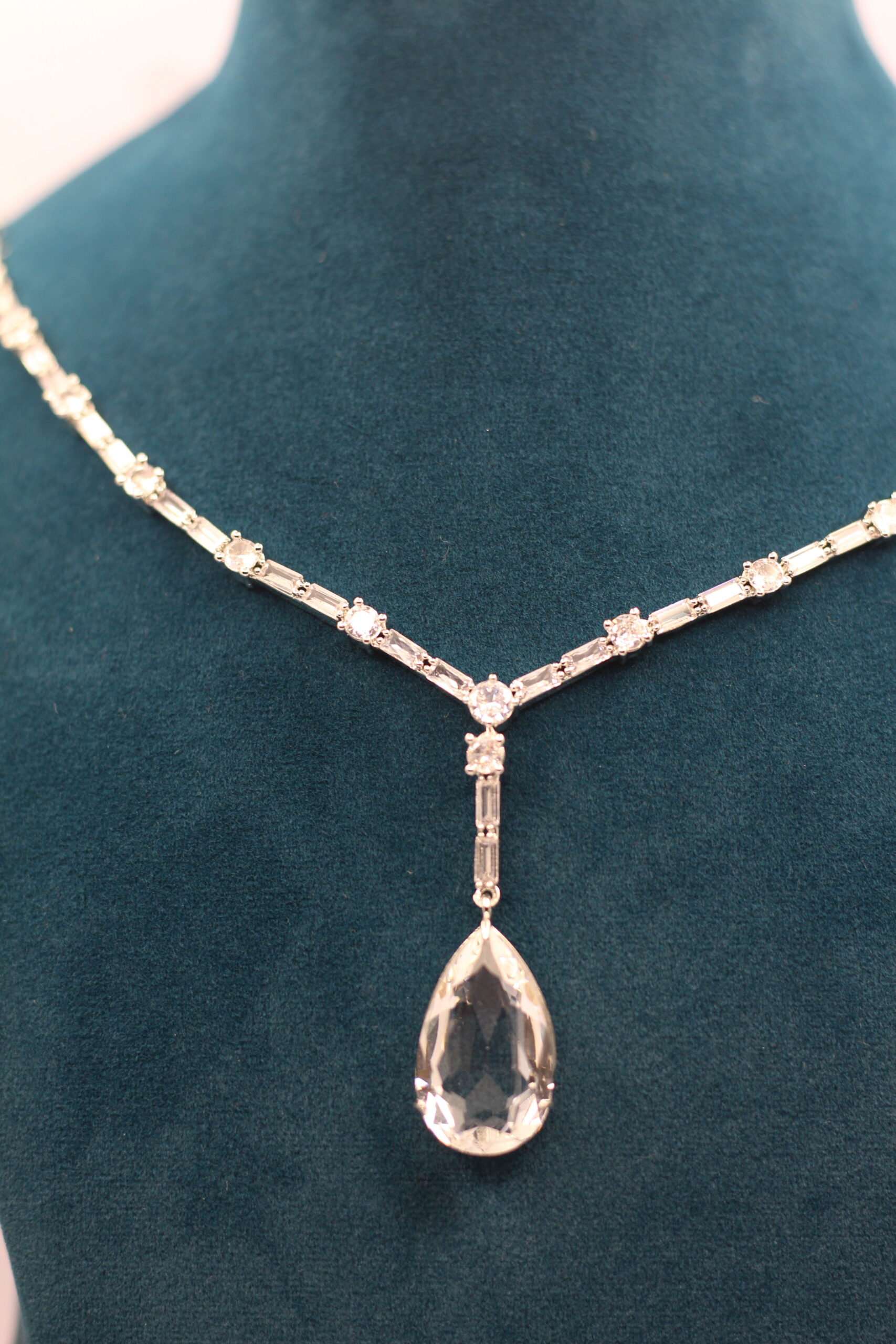 Platinum-Plated Teardrop Crystal Necklace & Earring Set - Image 2