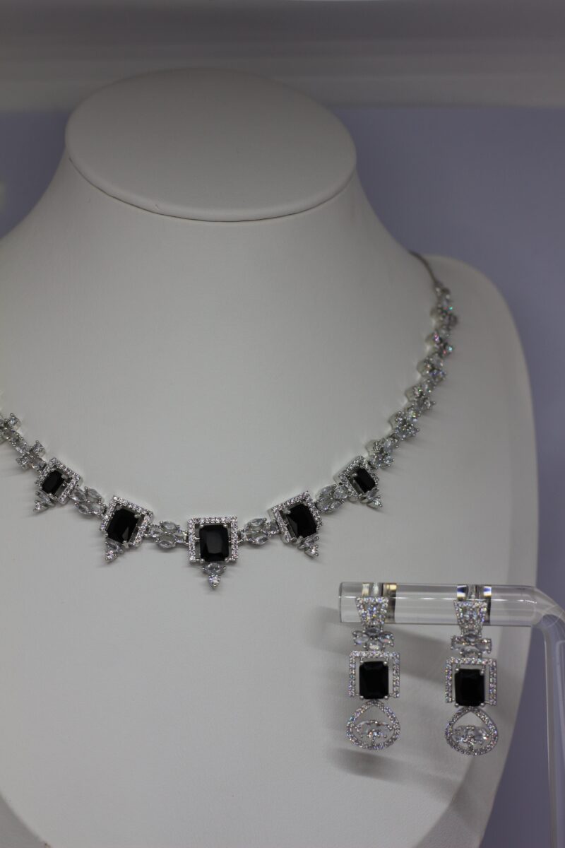 Midnight Elegance Black Onyx Necklace Set - Image 2