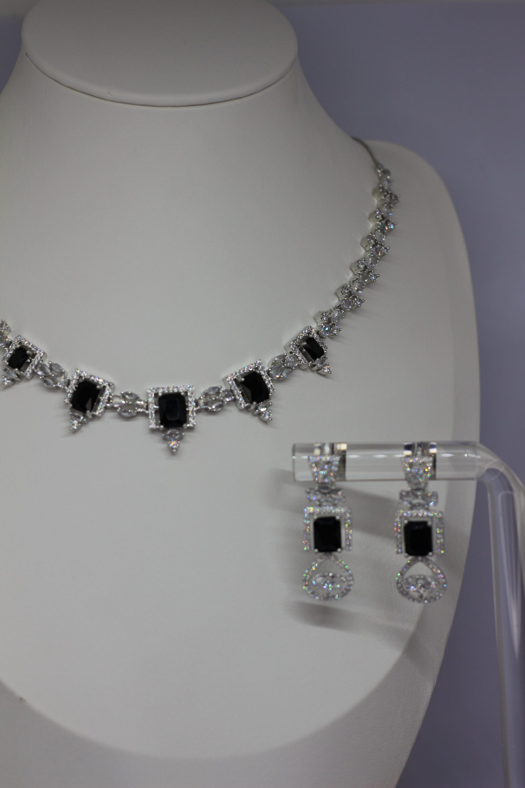 Midnight Elegance Black Onyx Necklace Set - Image 3