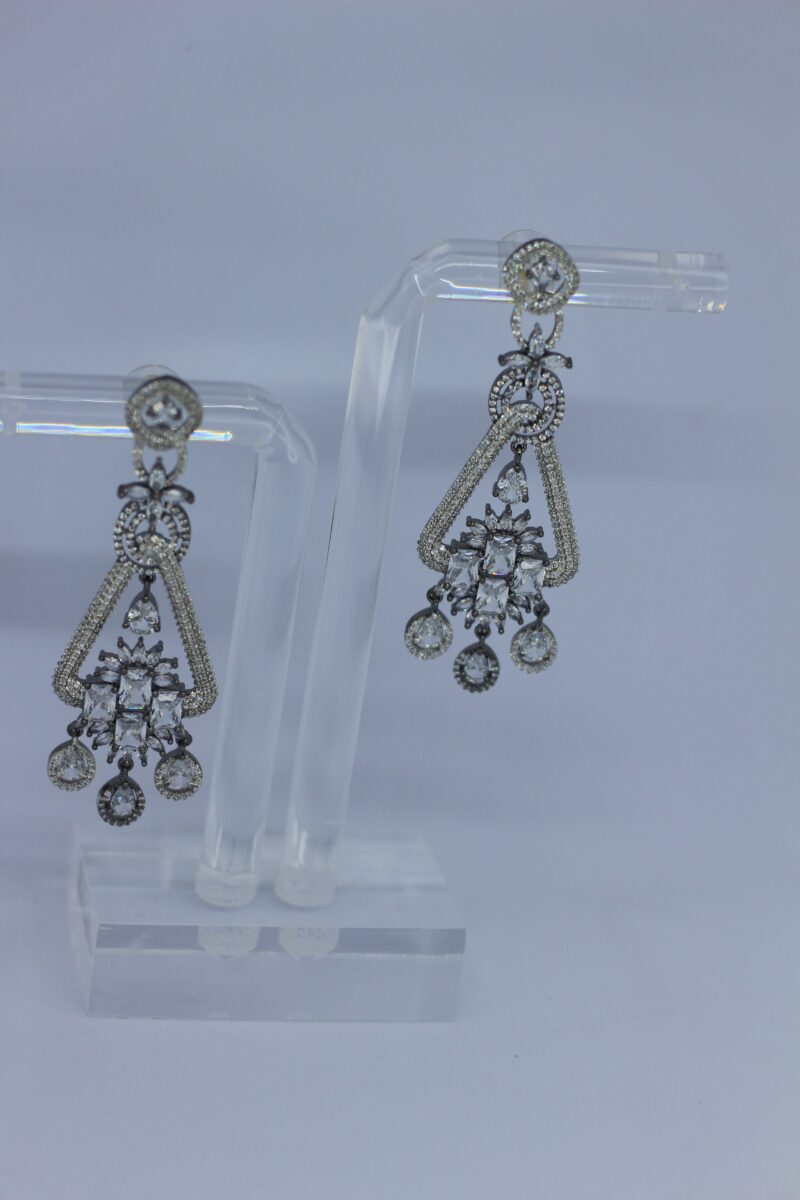 Luxury Silver-Plated Statement Earrings with Sparkling White Stones - Image 4