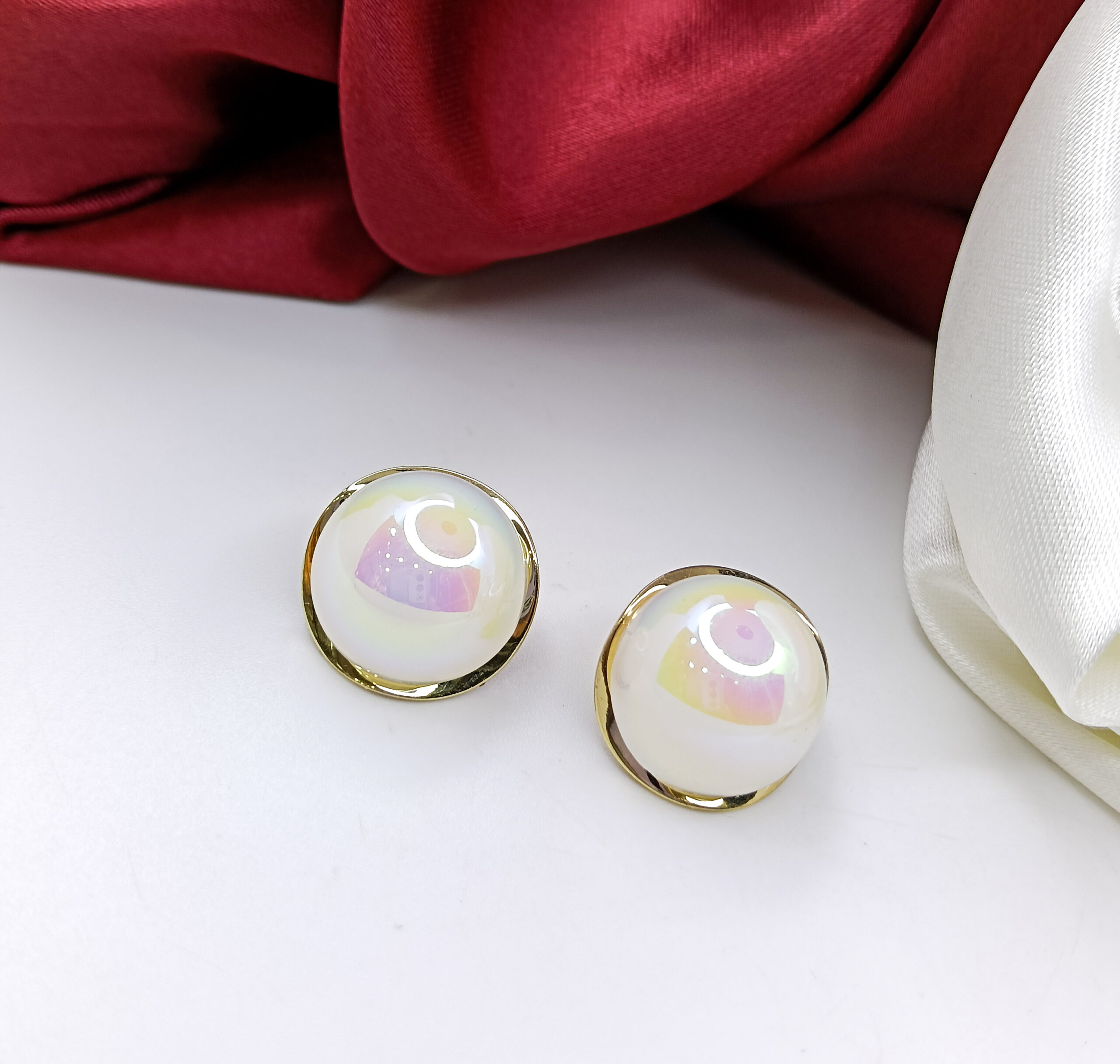 Classic Japanese Export Pearl Stud Earrings